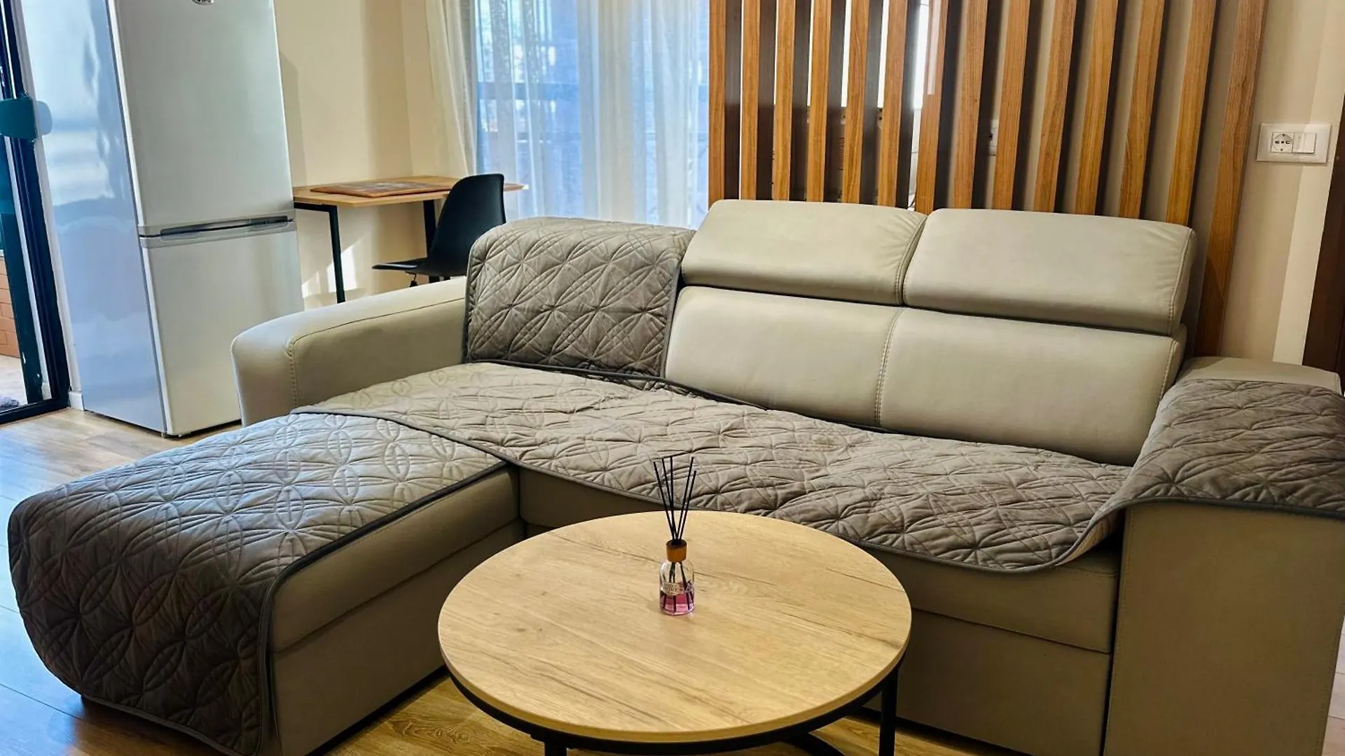 Sunny Apartment Tirana